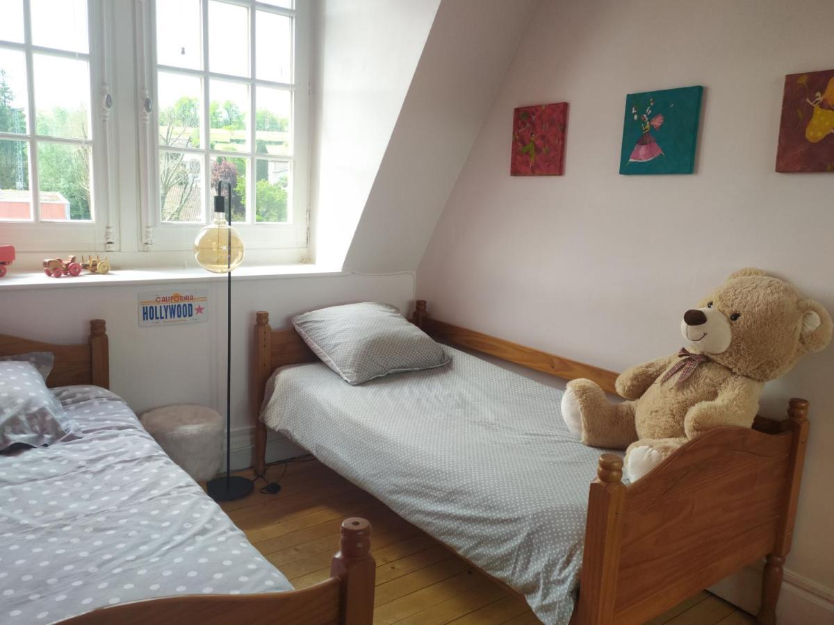 La Fee Des Eaux Bed and Breakfast Vernaison Eksteriør billede