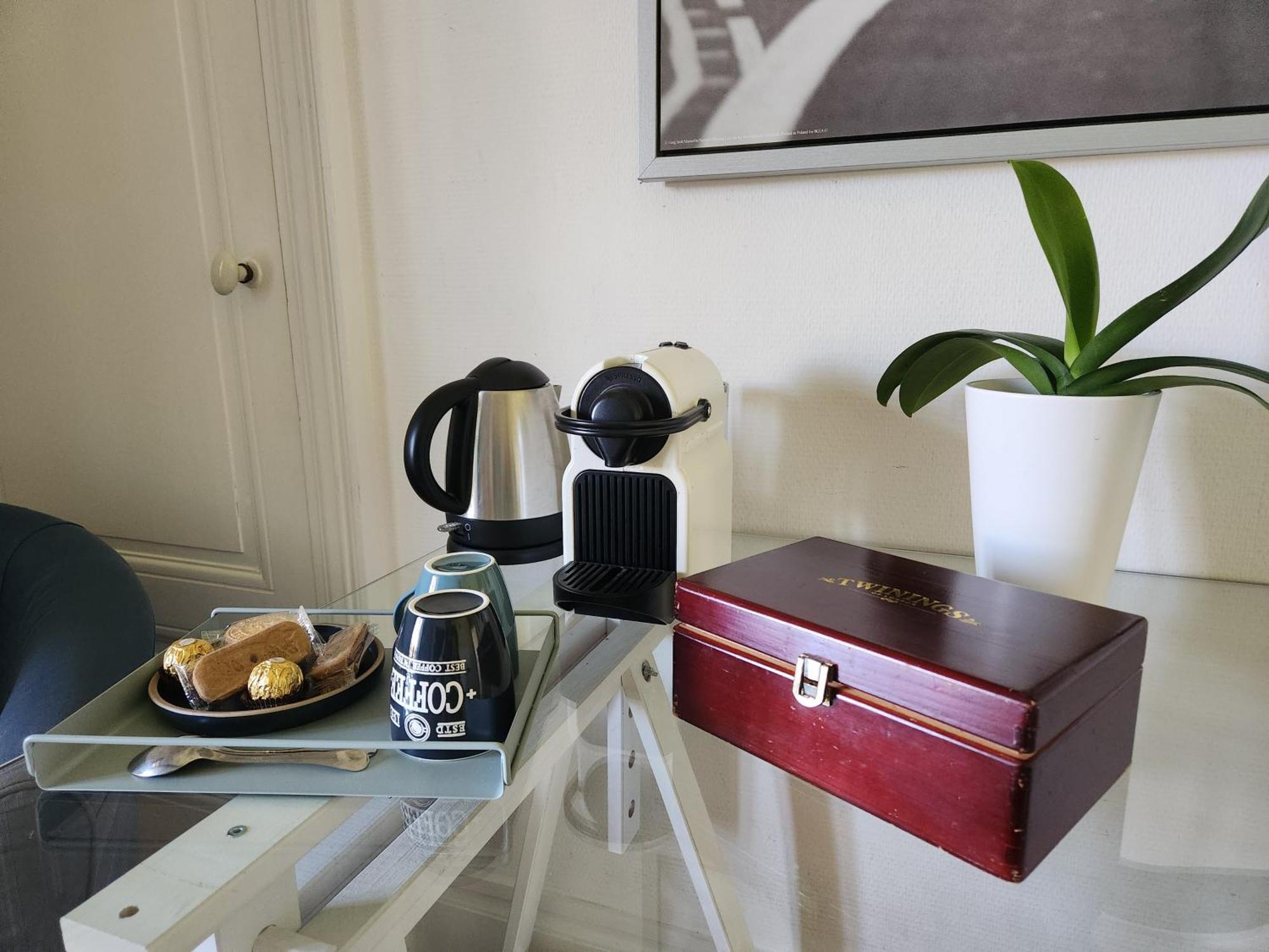 La Fee Des Eaux Bed and Breakfast Vernaison Eksteriør billede